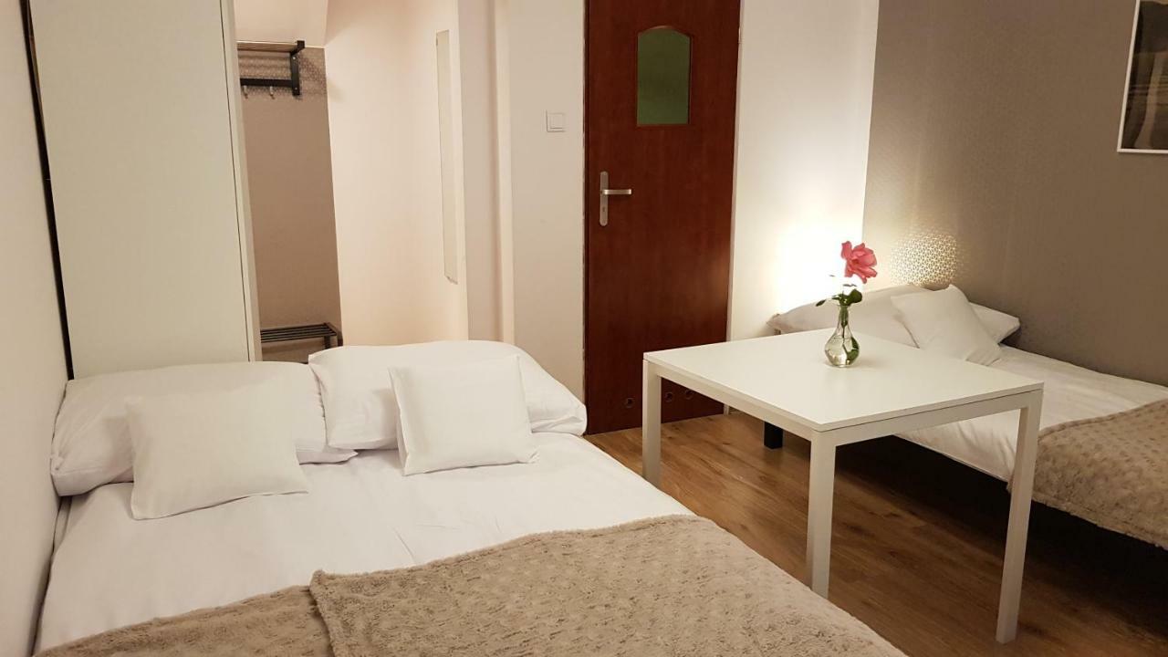 Pokoje Goscinne Venezia Czaplinek Exterior foto